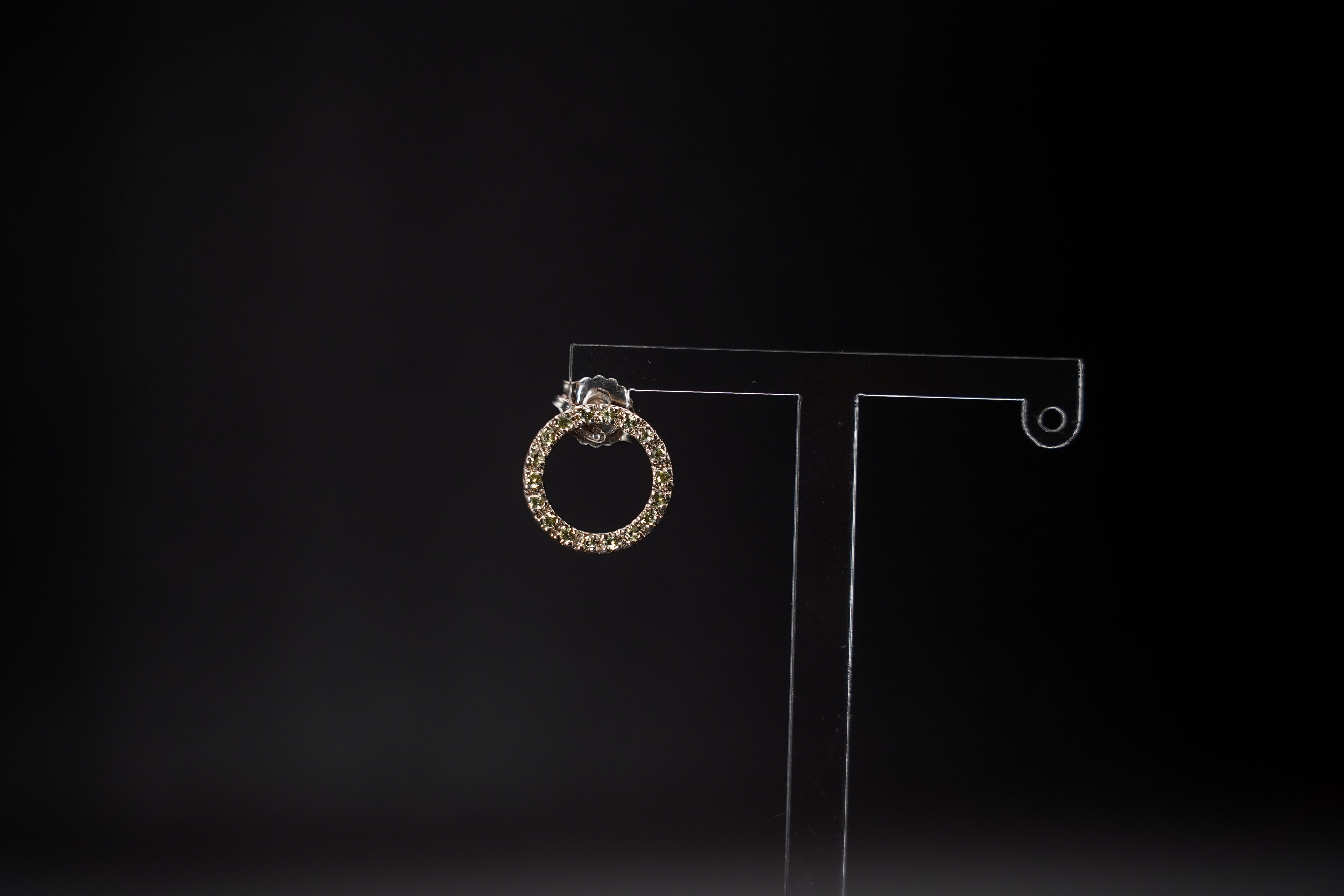 Orecchino Traiettoria